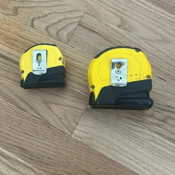 Stanley LeverLock Tape Measures - 12’ & 25’ - Picture 2 of 3